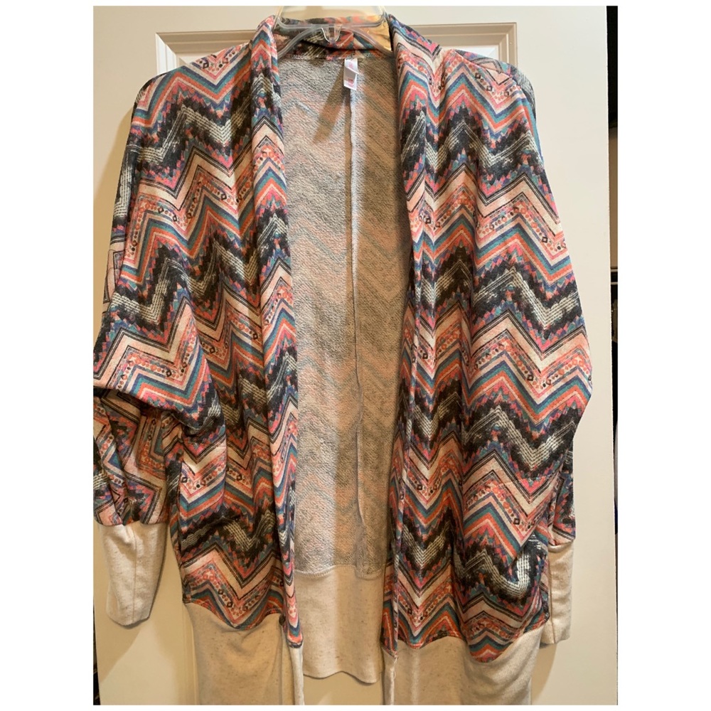 S/M Multicolored Chevron Cardigan